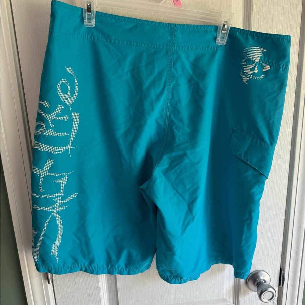 Salt life size 36 blue swim trunks - Picture 2 of 3